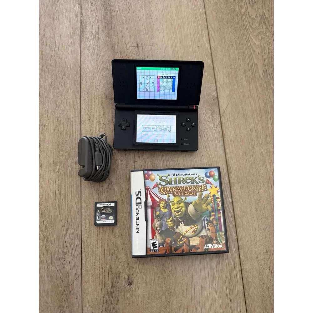 Nintendo DS lite with 2 games
